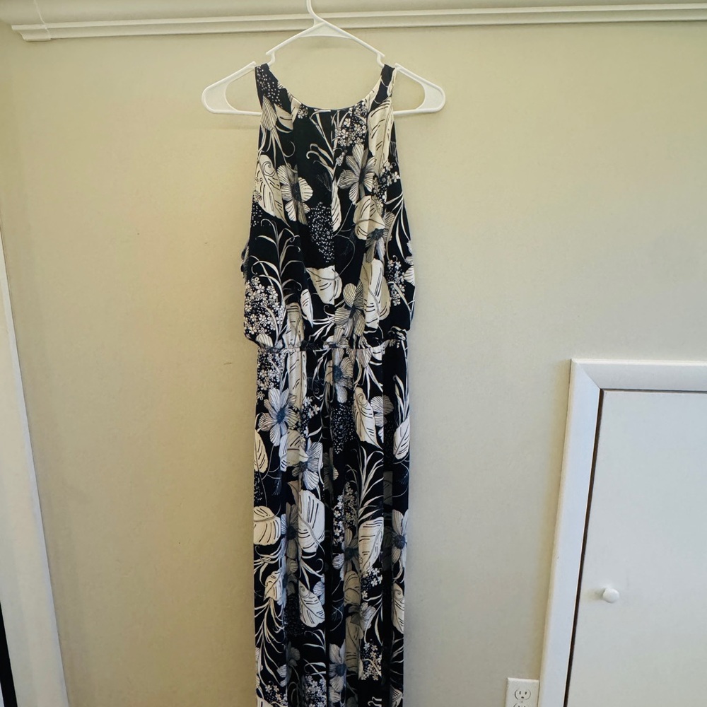 Floral navy blue and ivory Maxi Dress. Has a little bit of silver detail.